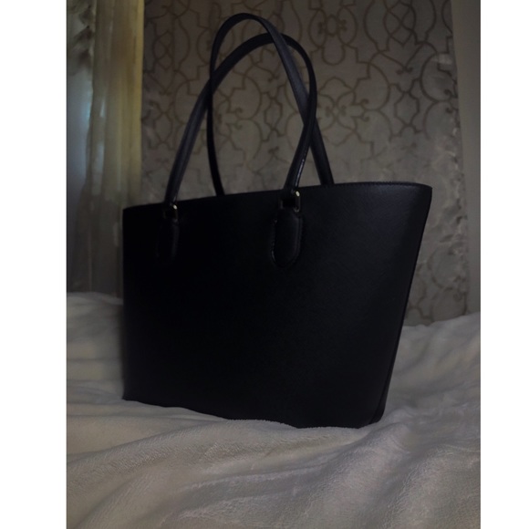 Kate Spade - Picture 3 of 4